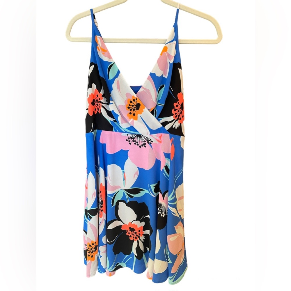 Express Size Medium Blue Floral Dress